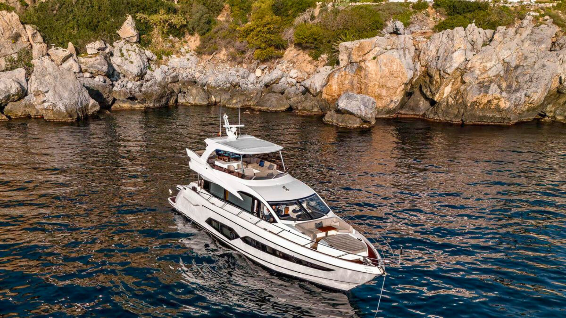 Sunseeker Manhattan 66